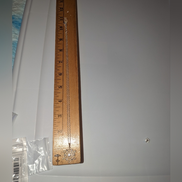 3pcs/set Fashion Christmas Silver Snowflake Necklace Stud Earrings - Picture 11 of 15